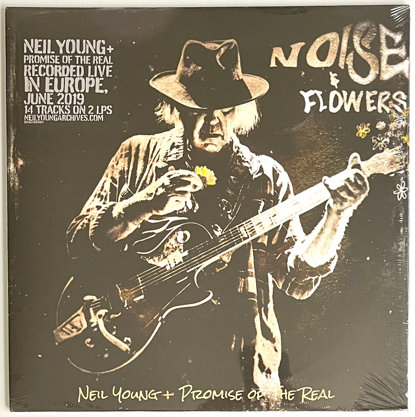 Neil Young + Promise Of The Real - Noise & Flowers